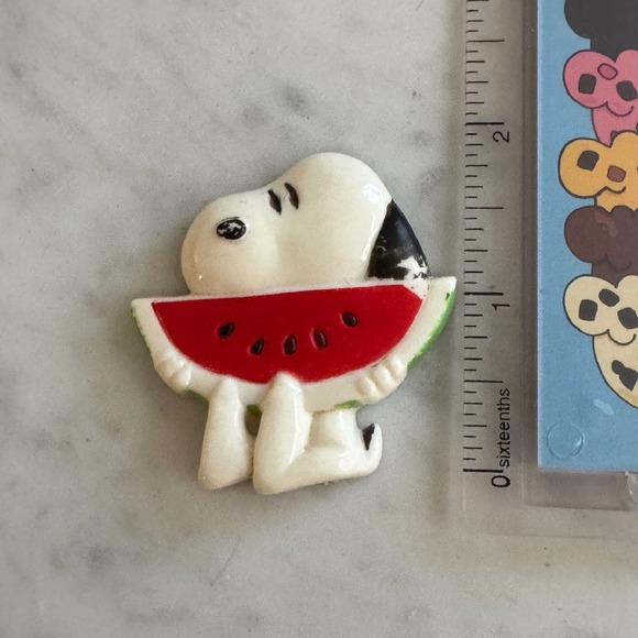 Vintage‎ Snoopy Magnet Watermelon United Feature Syndicate 1958 Decor - Picture 1 of 4